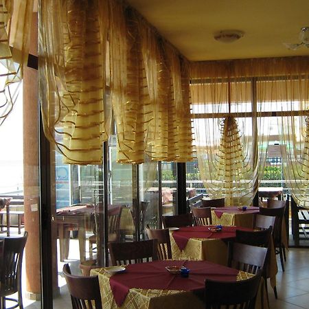 Hotel Blian Ράβντα Εξωτερικό φωτογραφία
